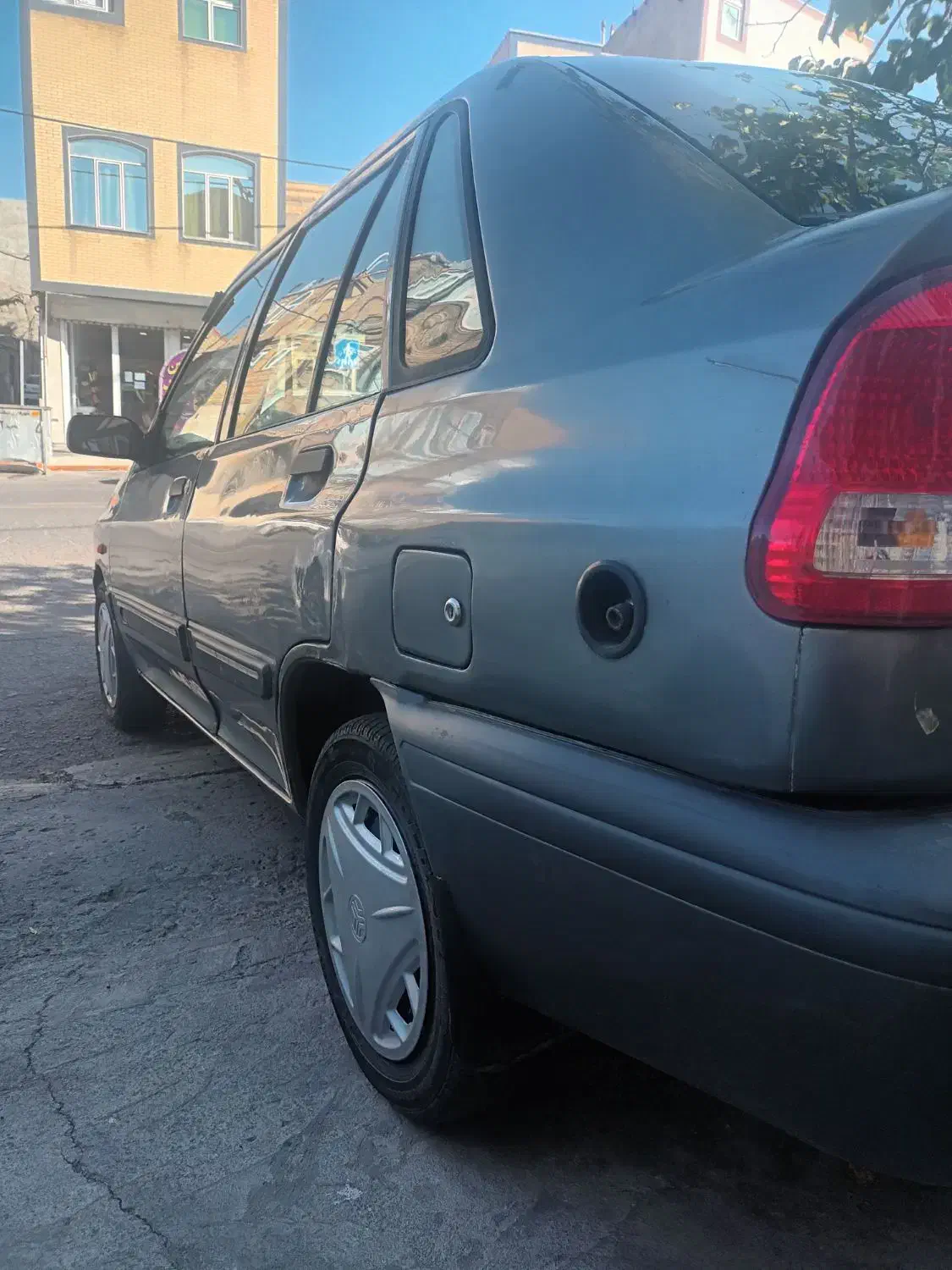 پراید 141 دوگانه‌سوز - 1384