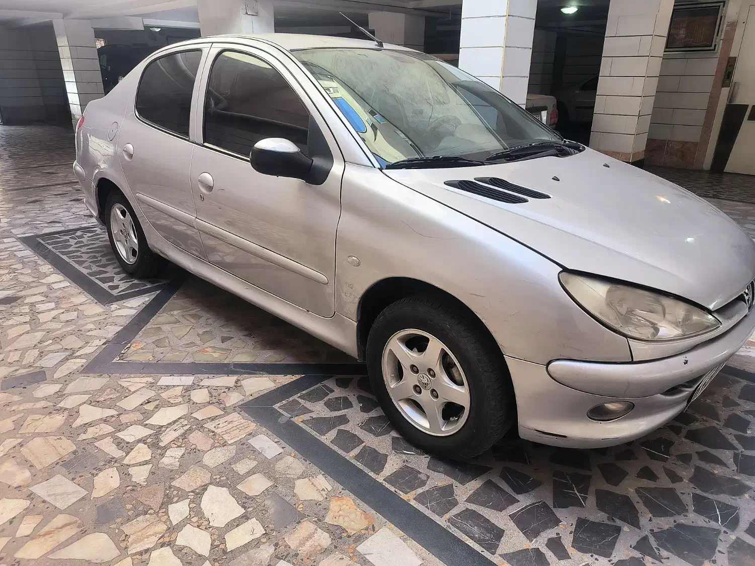 پژو ۲۰۶ صندوق دار v19 - 1389