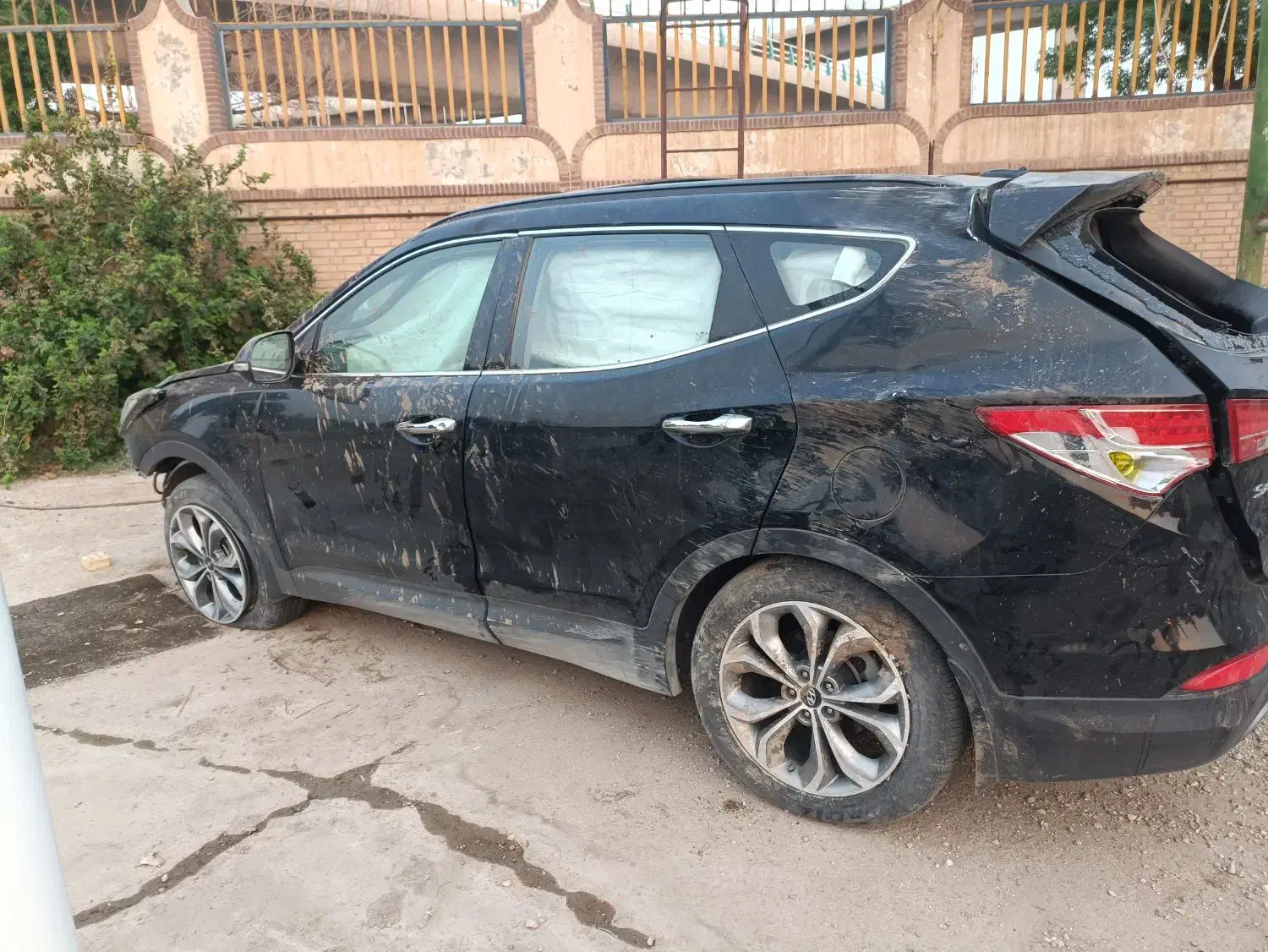 هیوندای سانتافه جی‌ال‌اس ۲.۴ GDI دو دیفرانسیل - 2015