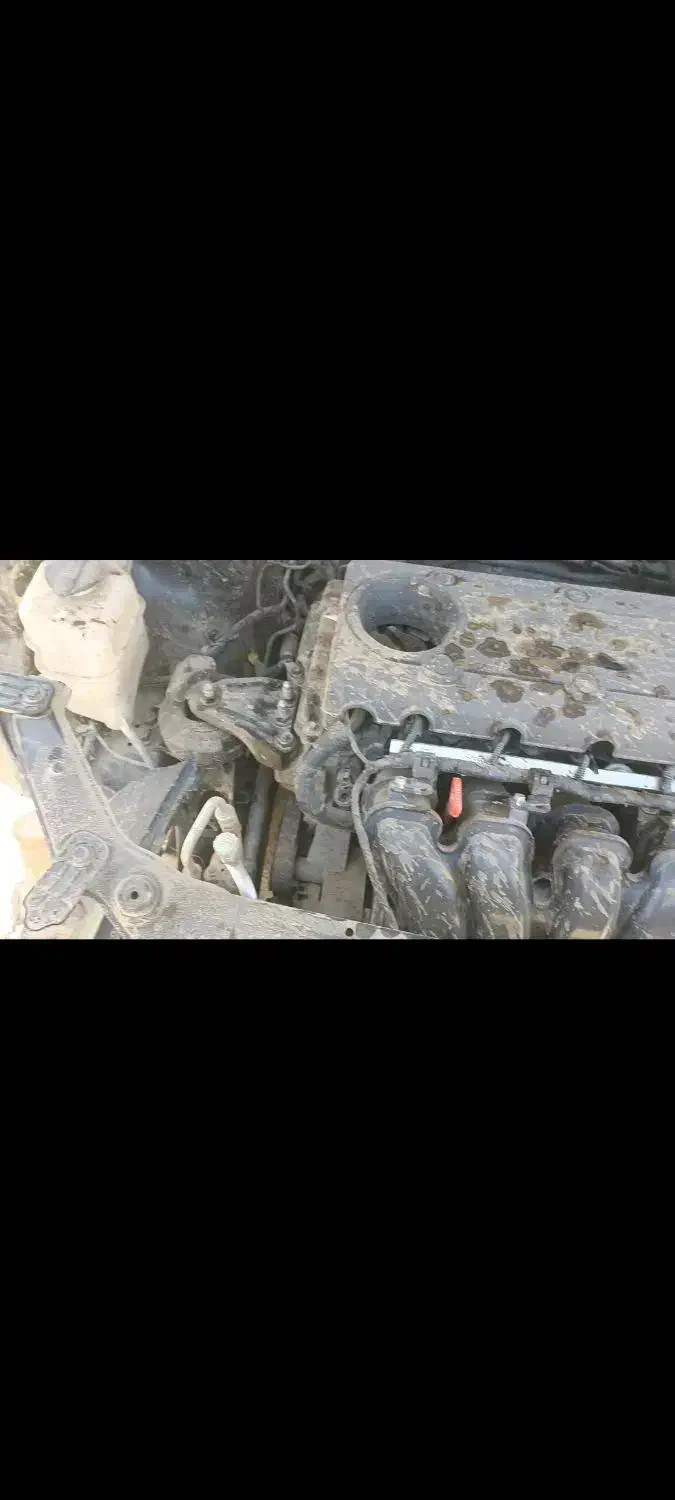 هیوندای سانتافه جی‌ال‌اس ۲.۴ GDI دو دیفرانسیل - 2015