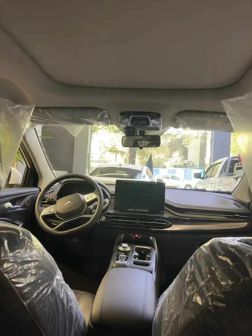 کی ام سی X5 ۱.۵ لیتر توربو - 2025