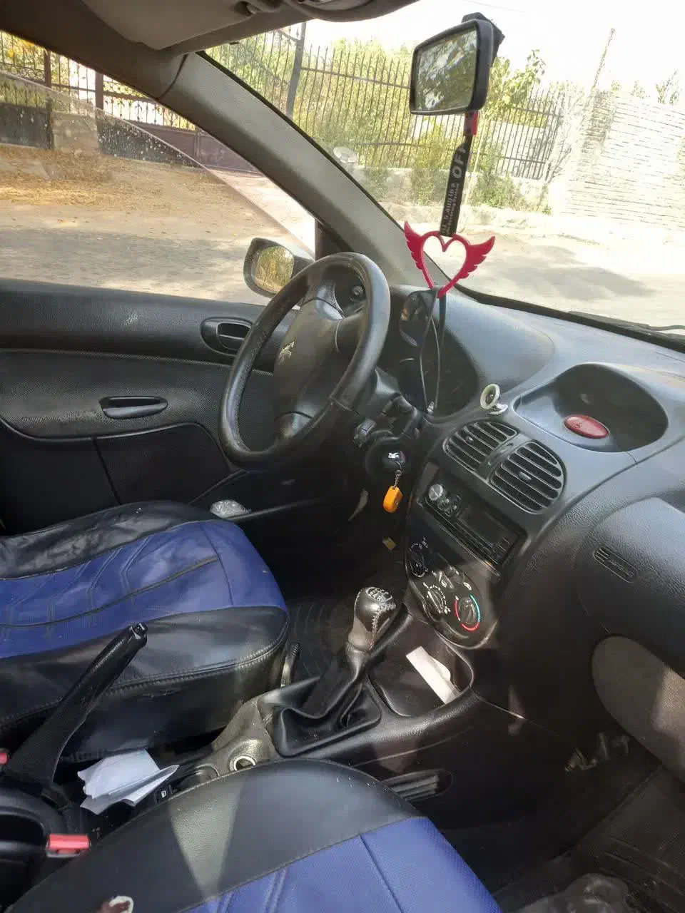 پژو ۲۰۶ صندوق دار v20 - 1388