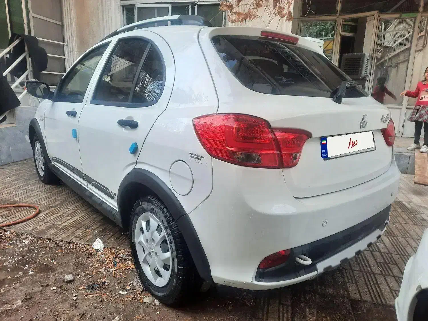 خودرو کوییک، R آگهی ann_20941352