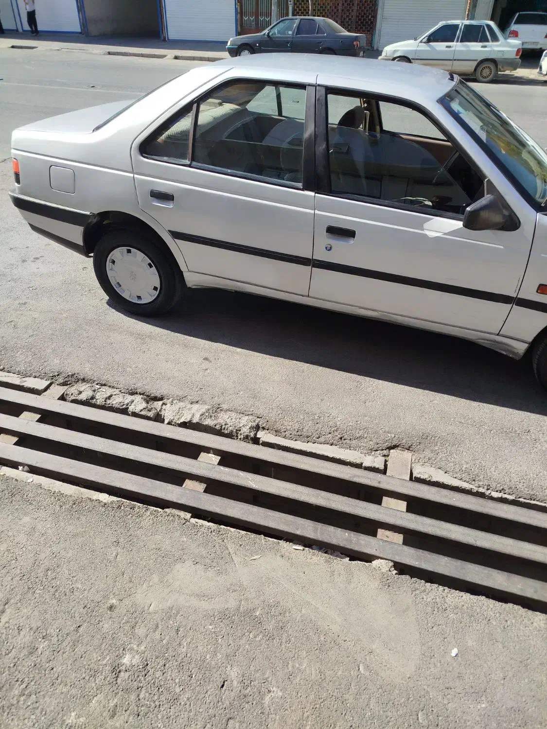 خودرو پژو، 405 آگهی ann_20941437