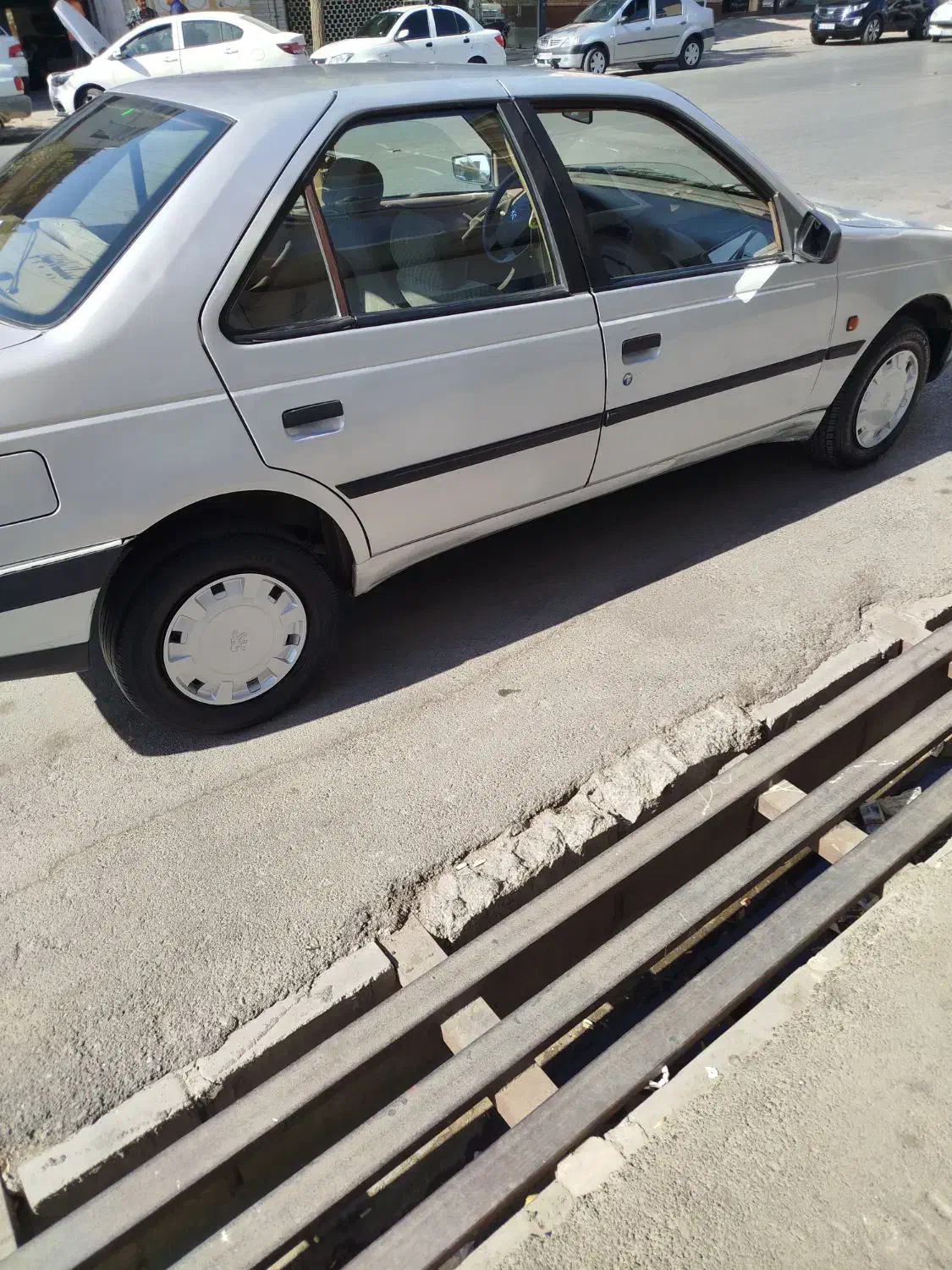 پژو 405 GLX - 1391