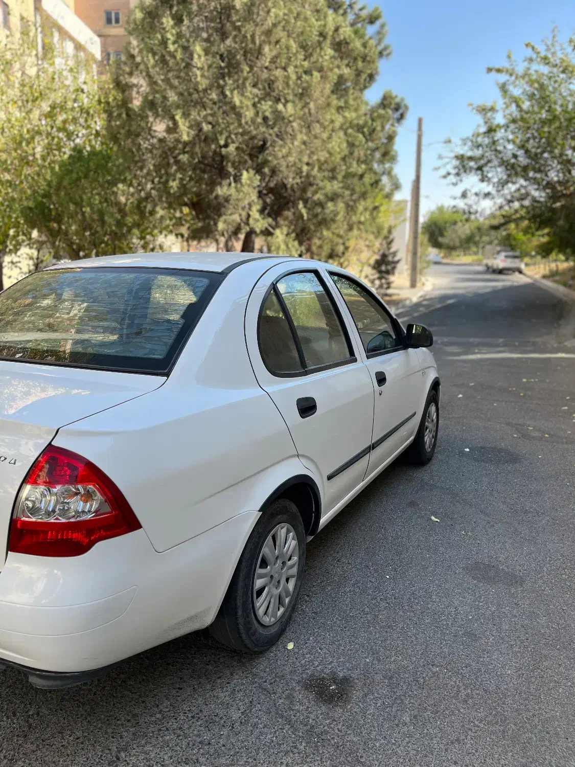 تیبا صندوق دار SX - 1395