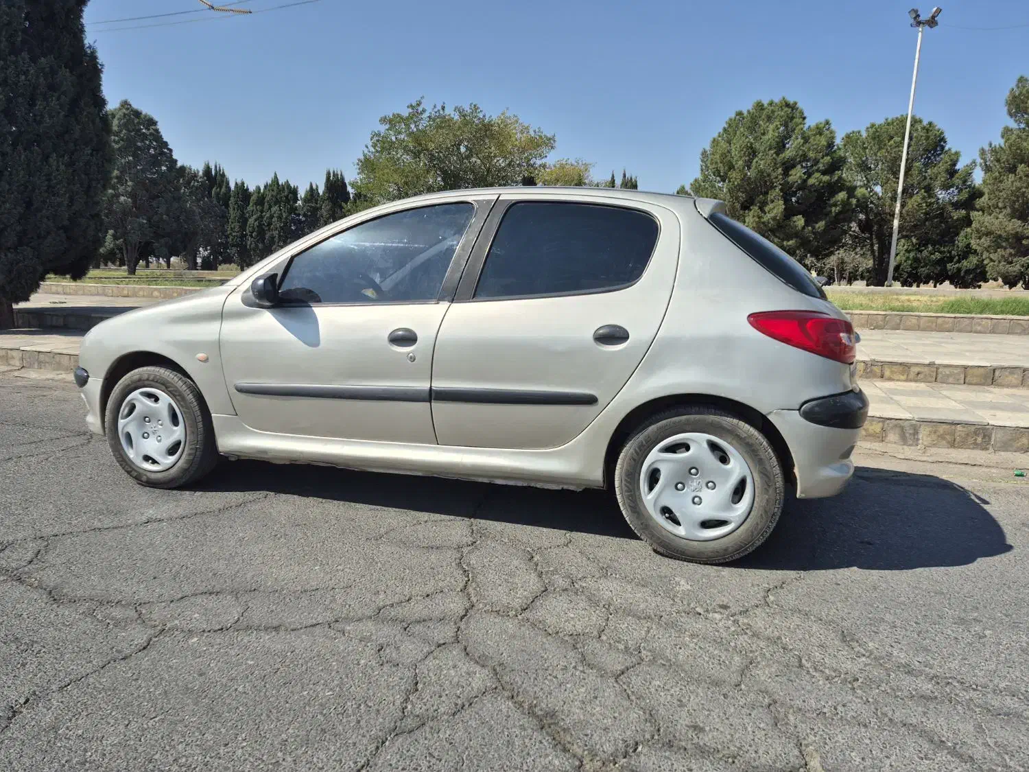 پژو 206 تیپ 2 - 1383