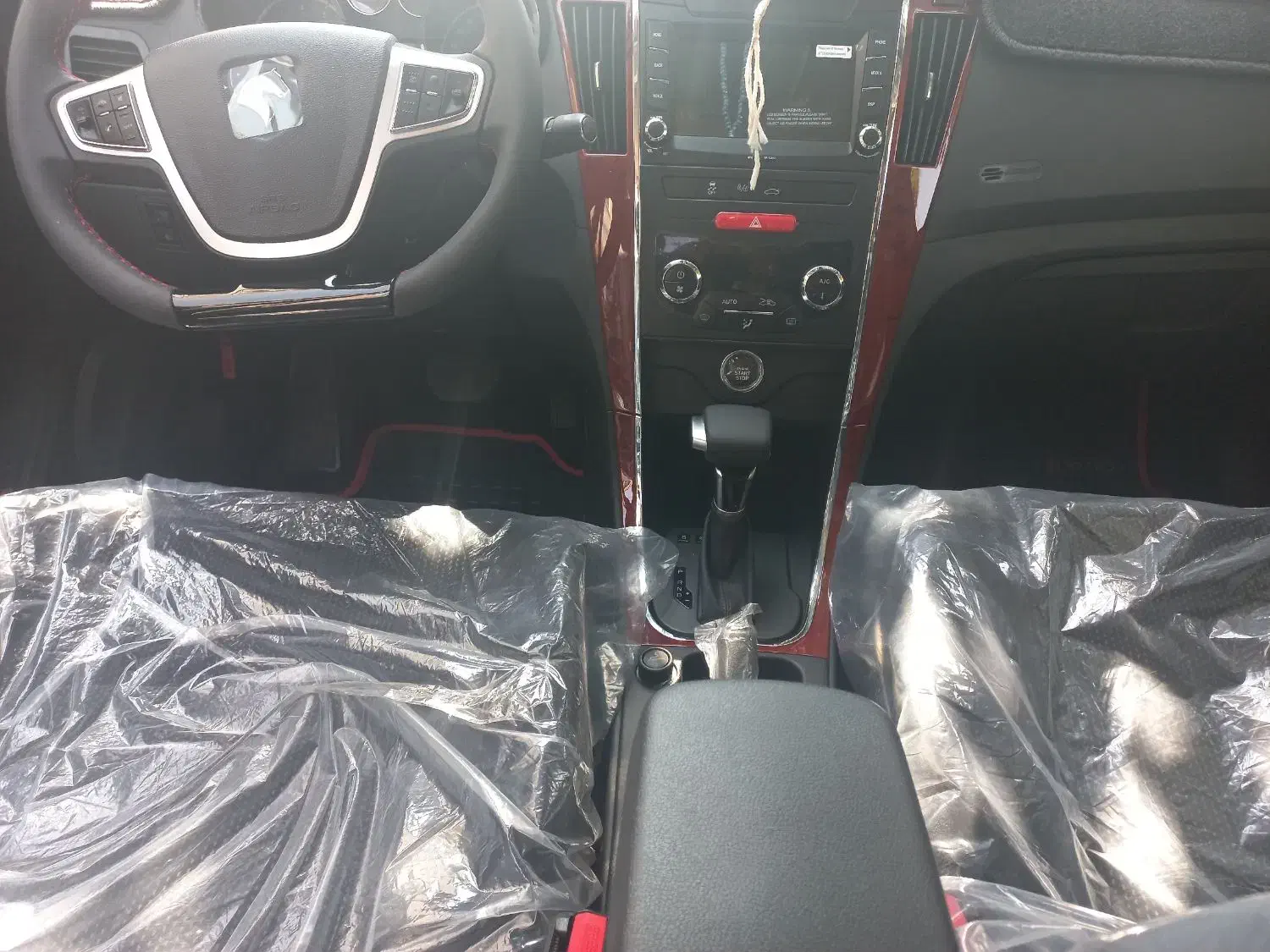 دنا پلاس توربو اتوماتیک - 1403