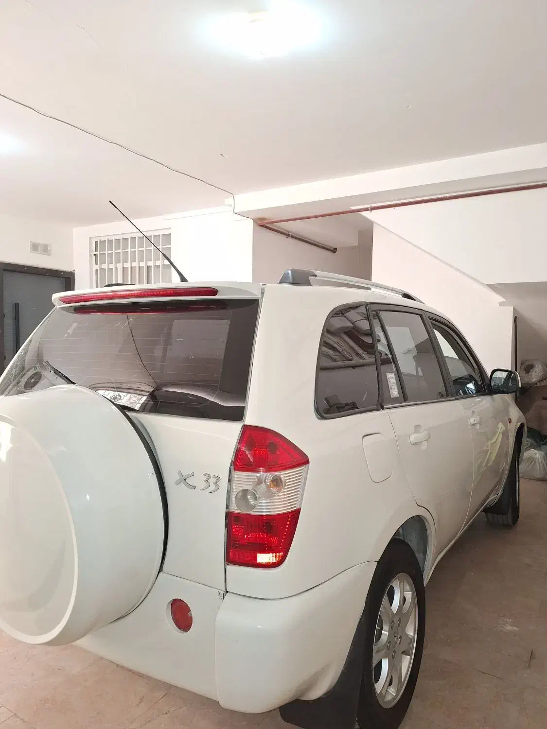 ام وی ام X33 دنده‌ای ساده - 1391