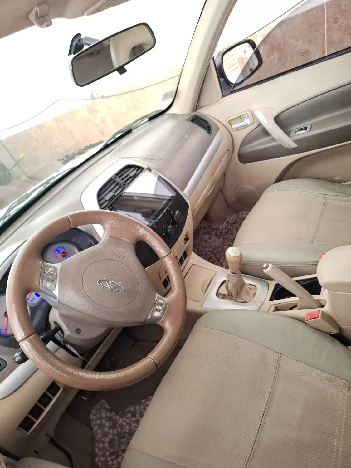 ام وی ام X33 دنده‌ای ساده - 1391