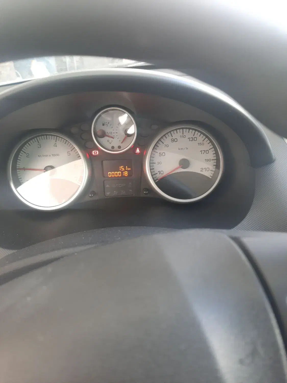 پژو 207 دنده‌ای TU3 - 1404