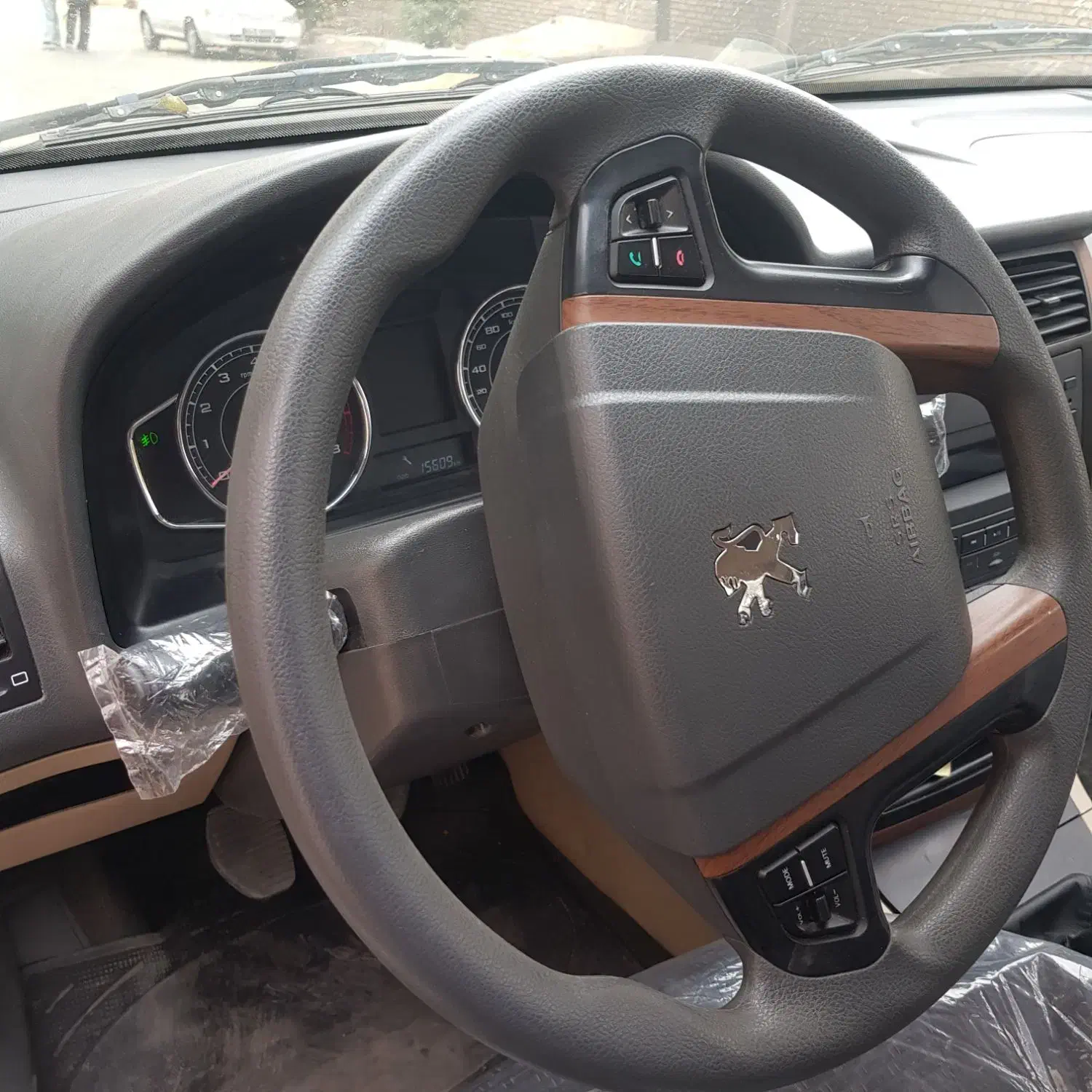 پژو پارس سال - 1402