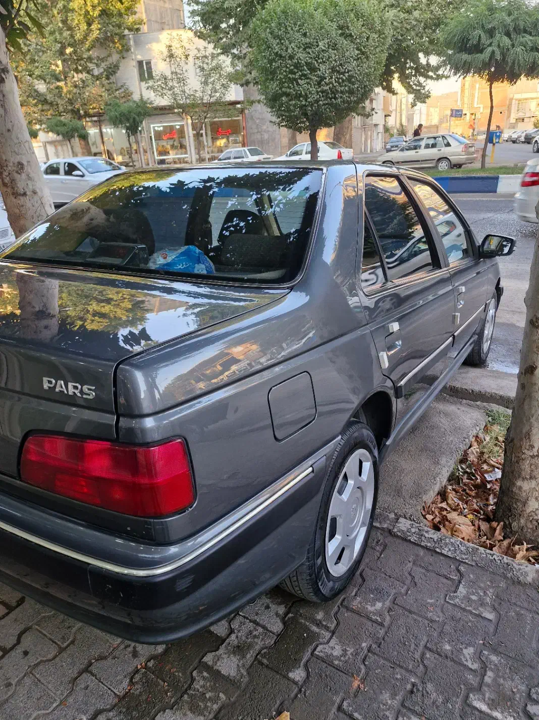 پژو پارس XU7P - 1401