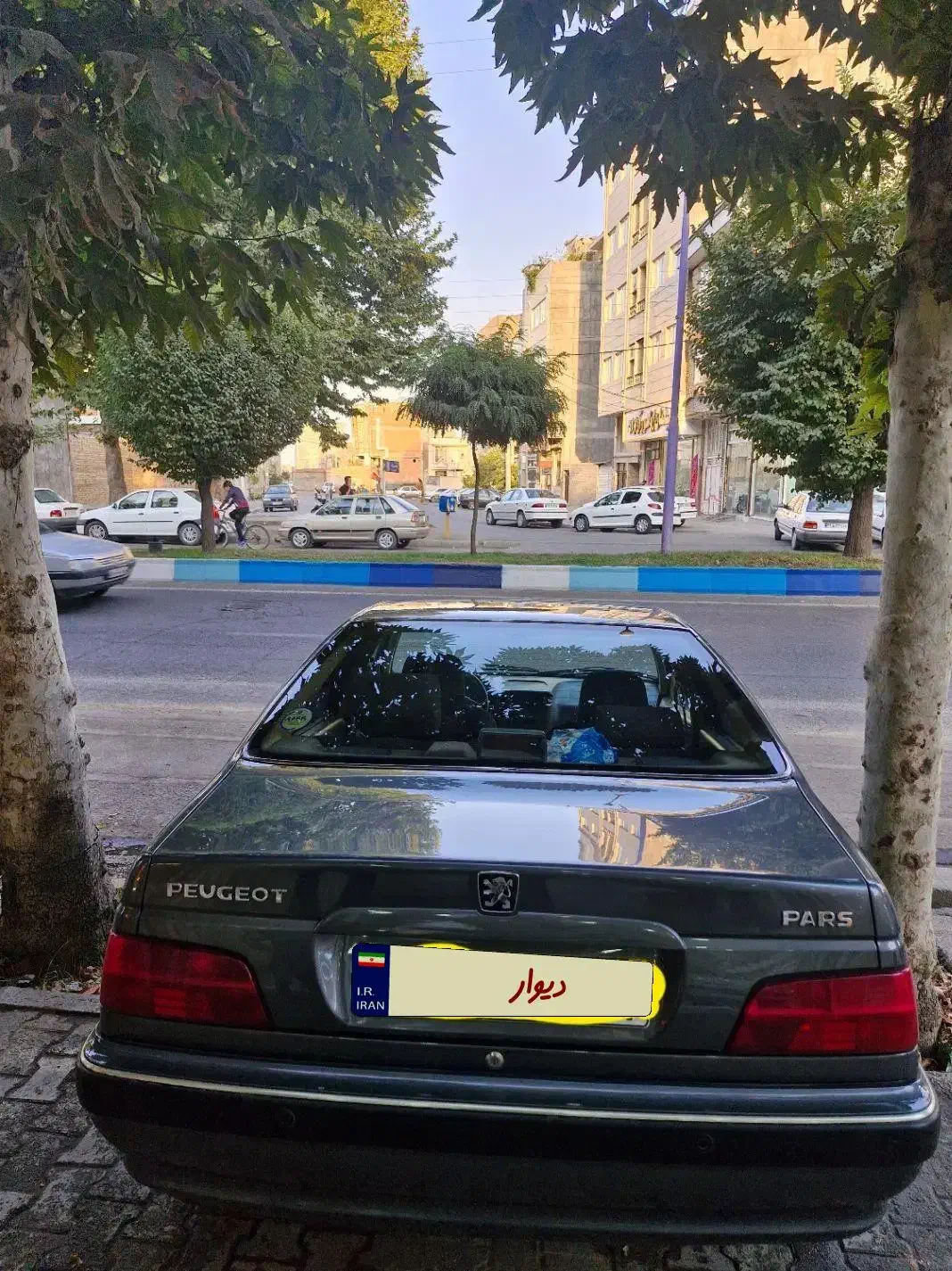 پژو پارس XU7P - 1401