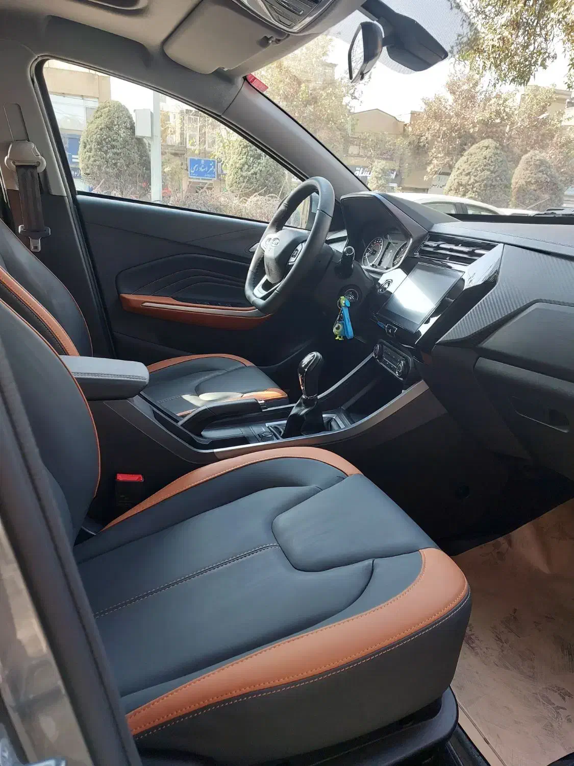 ام وی ام X22 پرو دنده‌ای - 1403