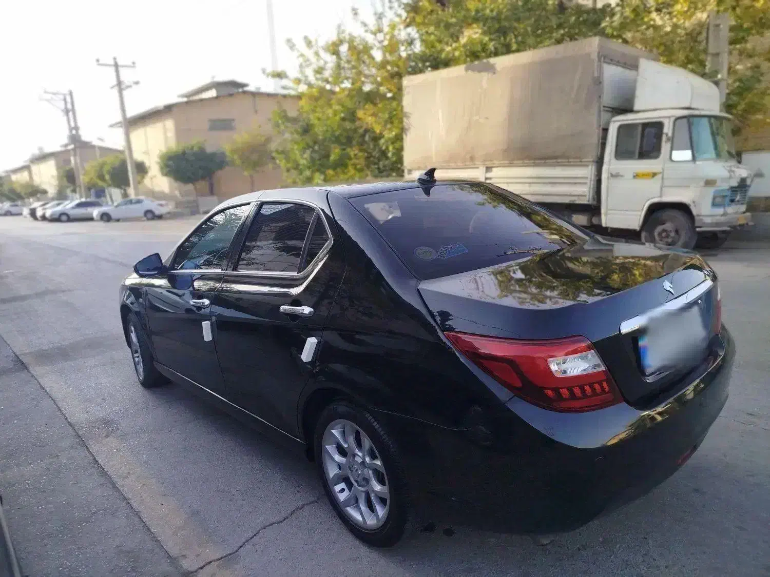 دنا پلاس توربو 6 دنده - 1402