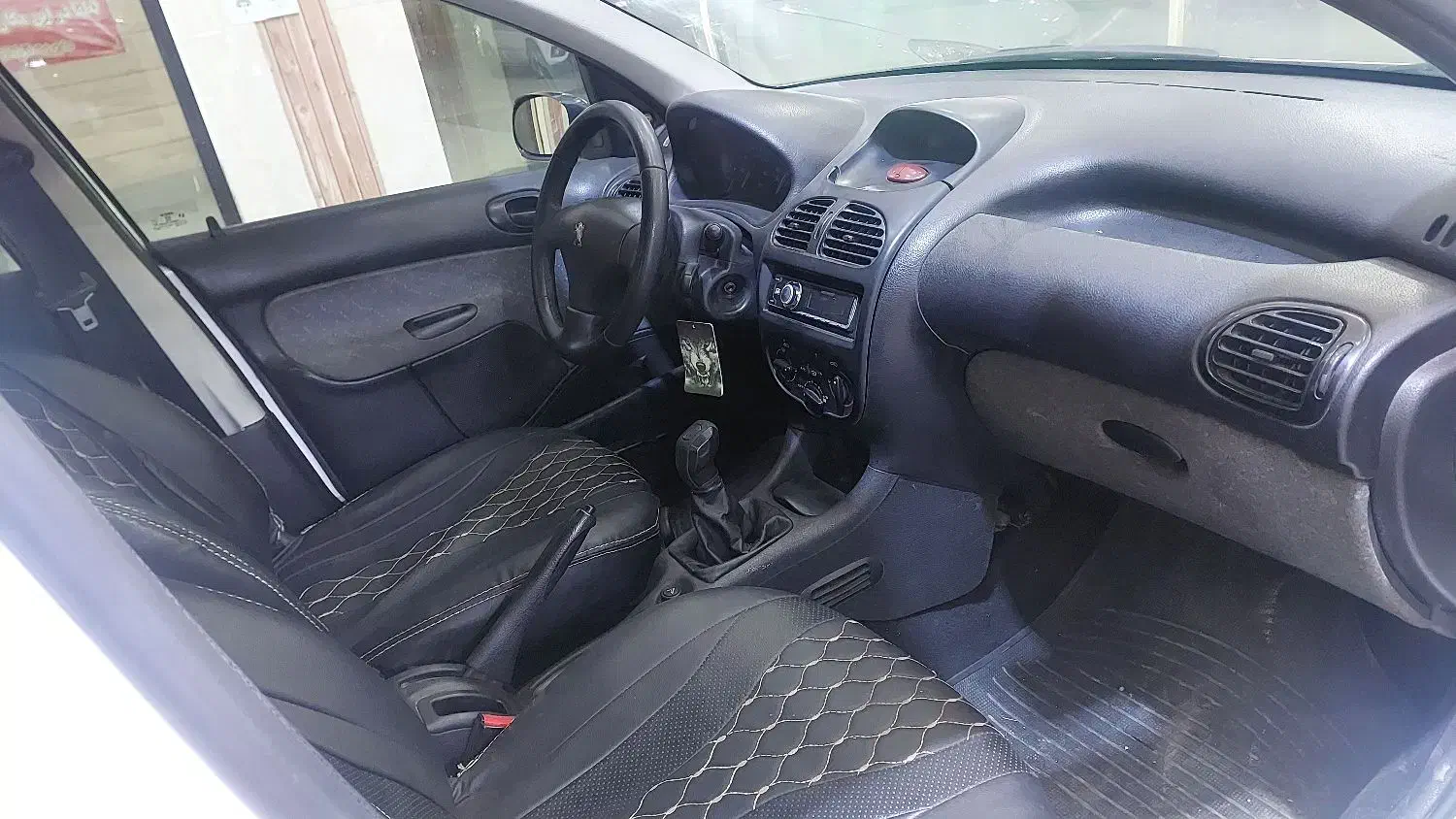 پژو ۲۰۶ صندوق دار v8 - 1389