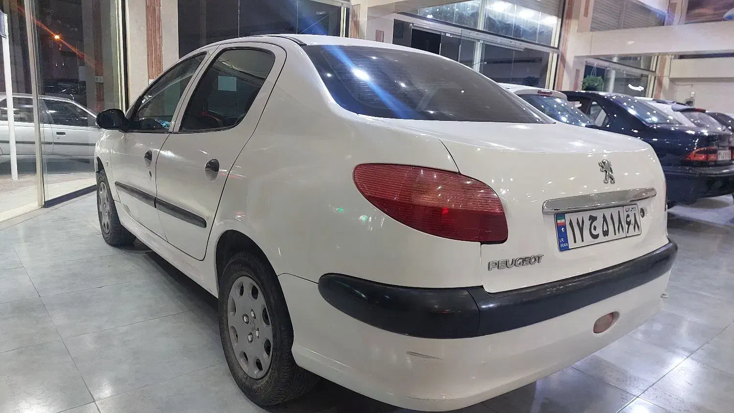 پژو ۲۰۶ صندوق دار v8 - 1389