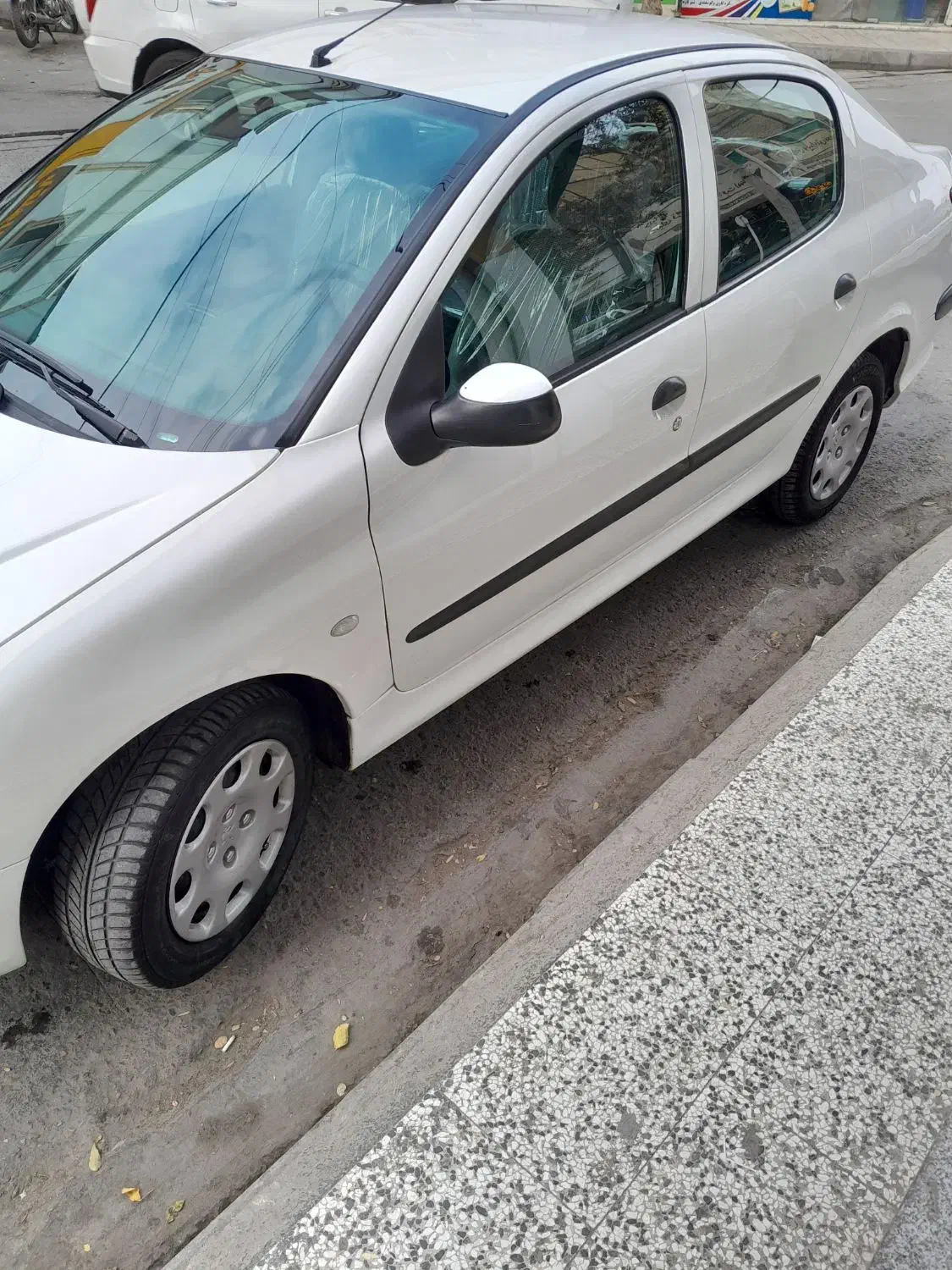 خودرو پژو، ۲۰۶ صندوق دار آگهی ann_20944543