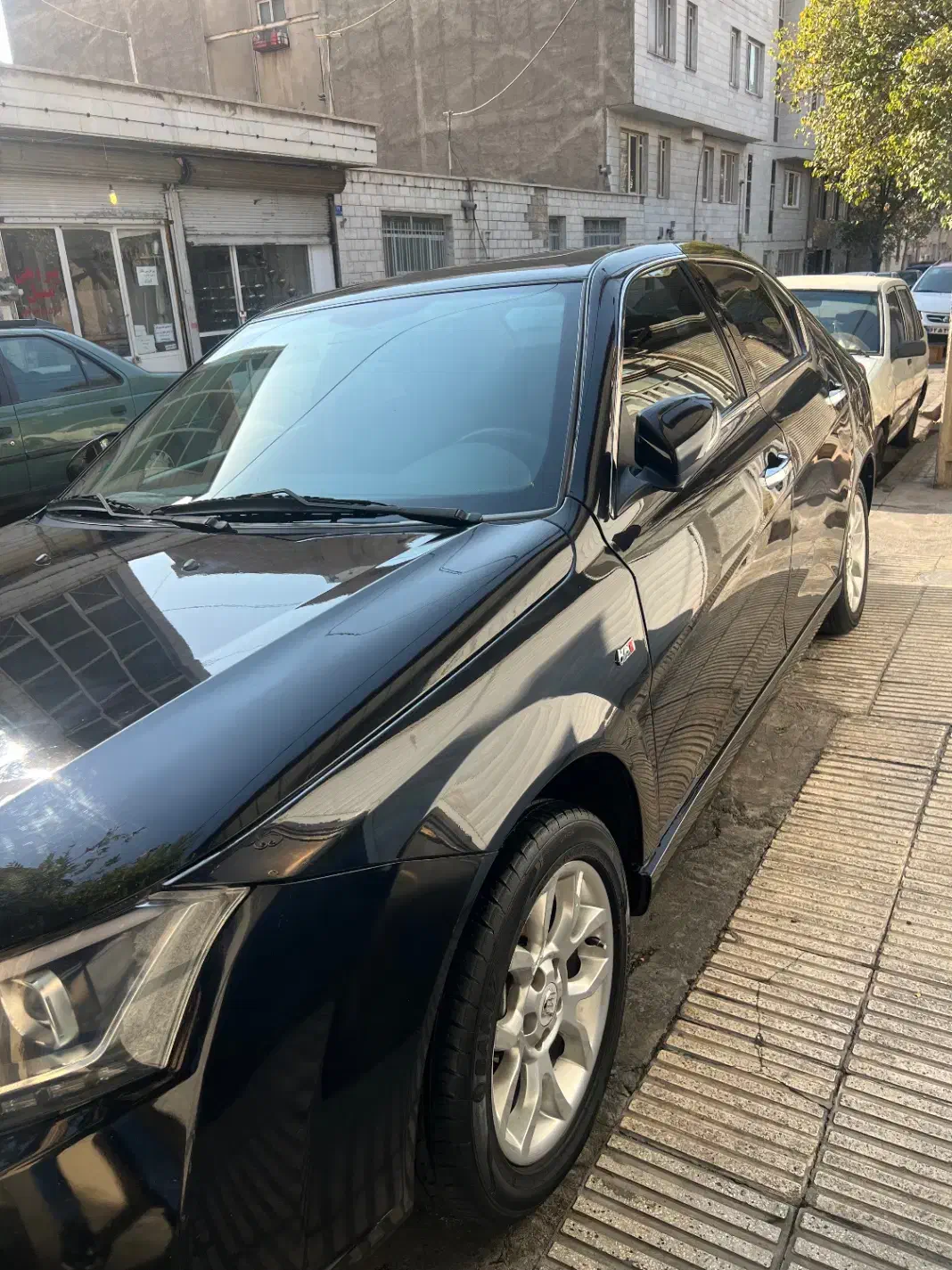 دنا پلاس توربو اتوماتیک - 1400