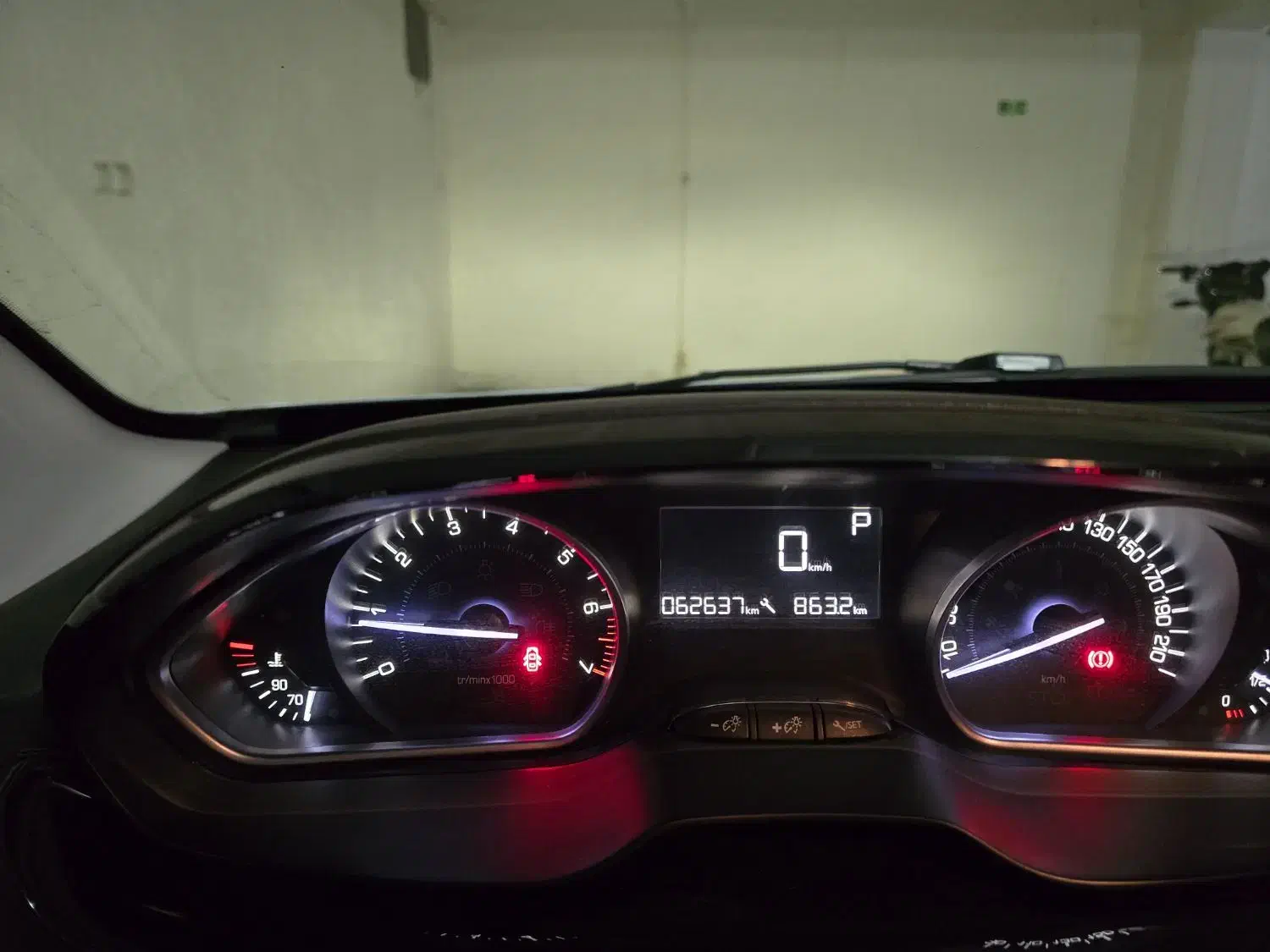 خودرو پژو، 2008 آگهی ann_20945265