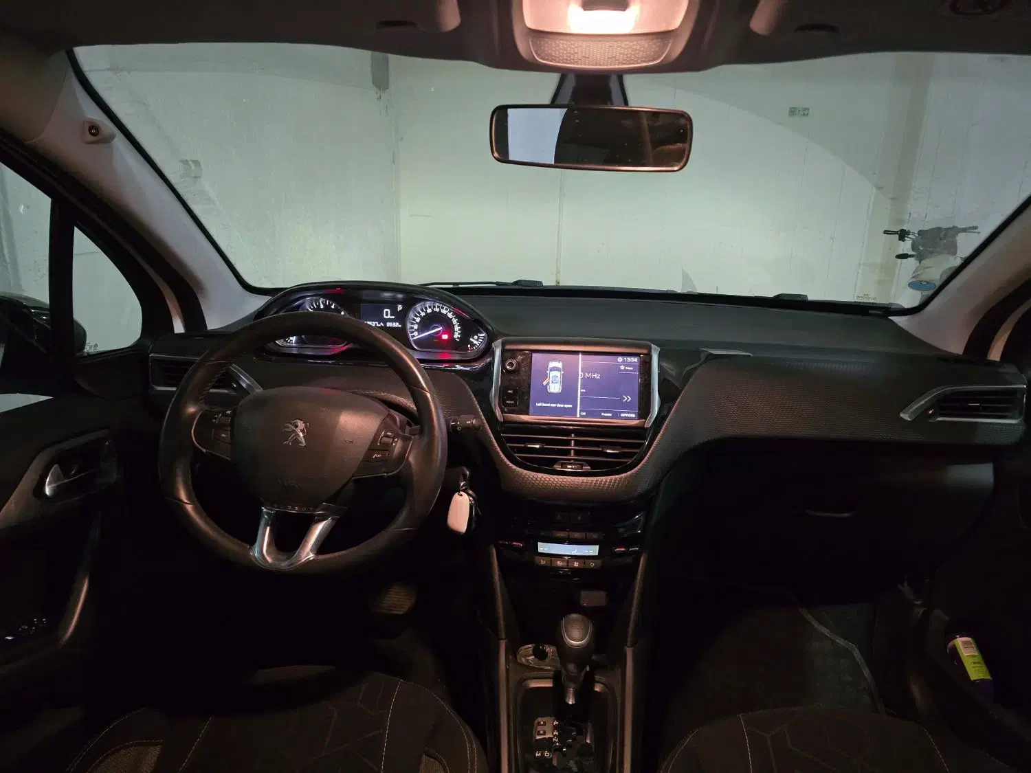 پژو 2008 اتوماتیک - 1396