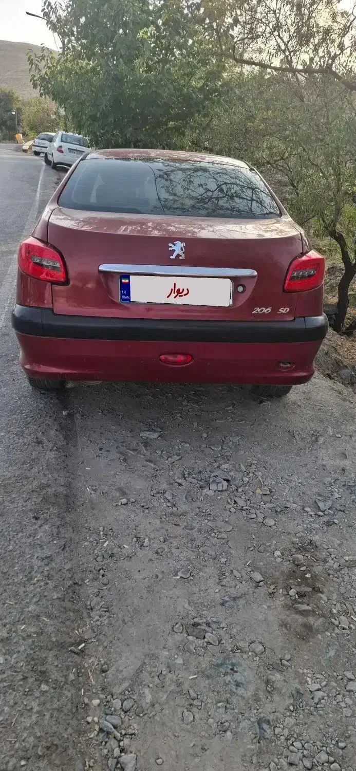 پژو ۲۰۶ صندوق دار v8 - 1392