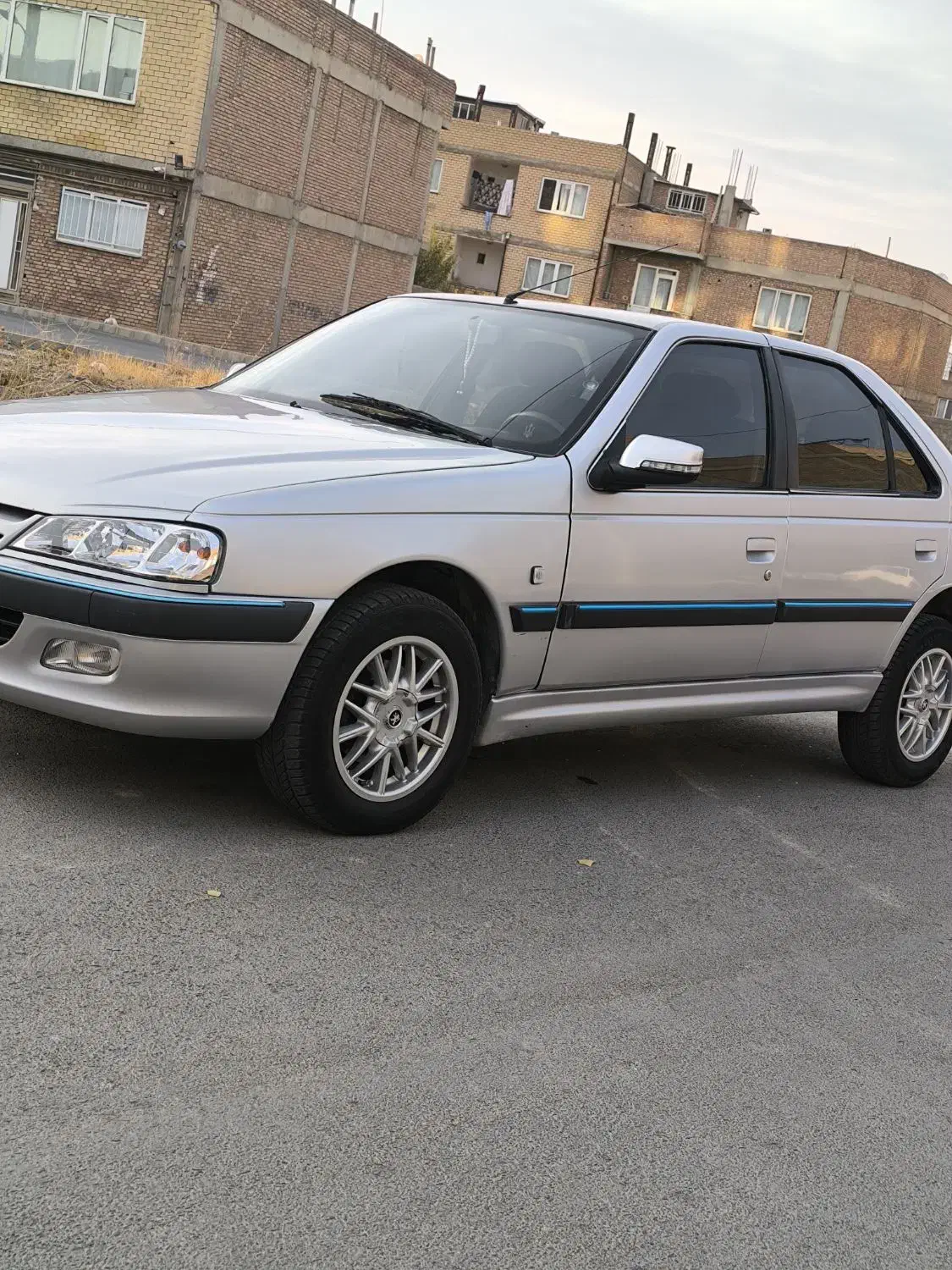 پژو پارس XU7ساده - 1384