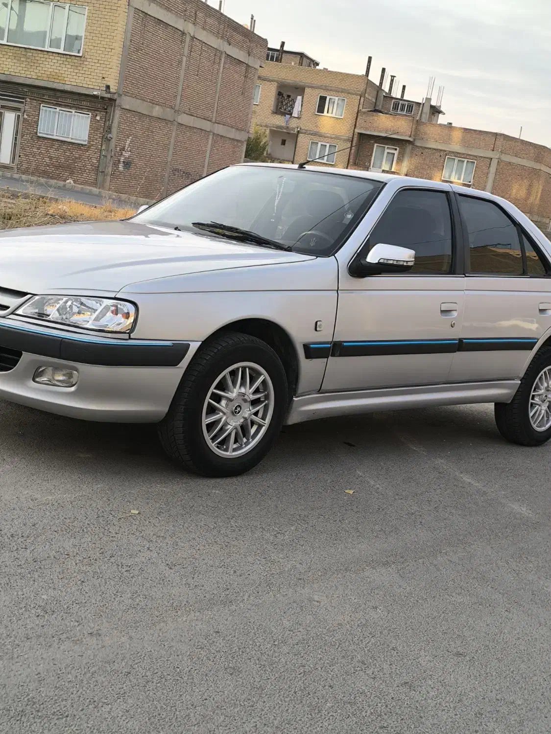 پژو پارس XU7ساده - 1384