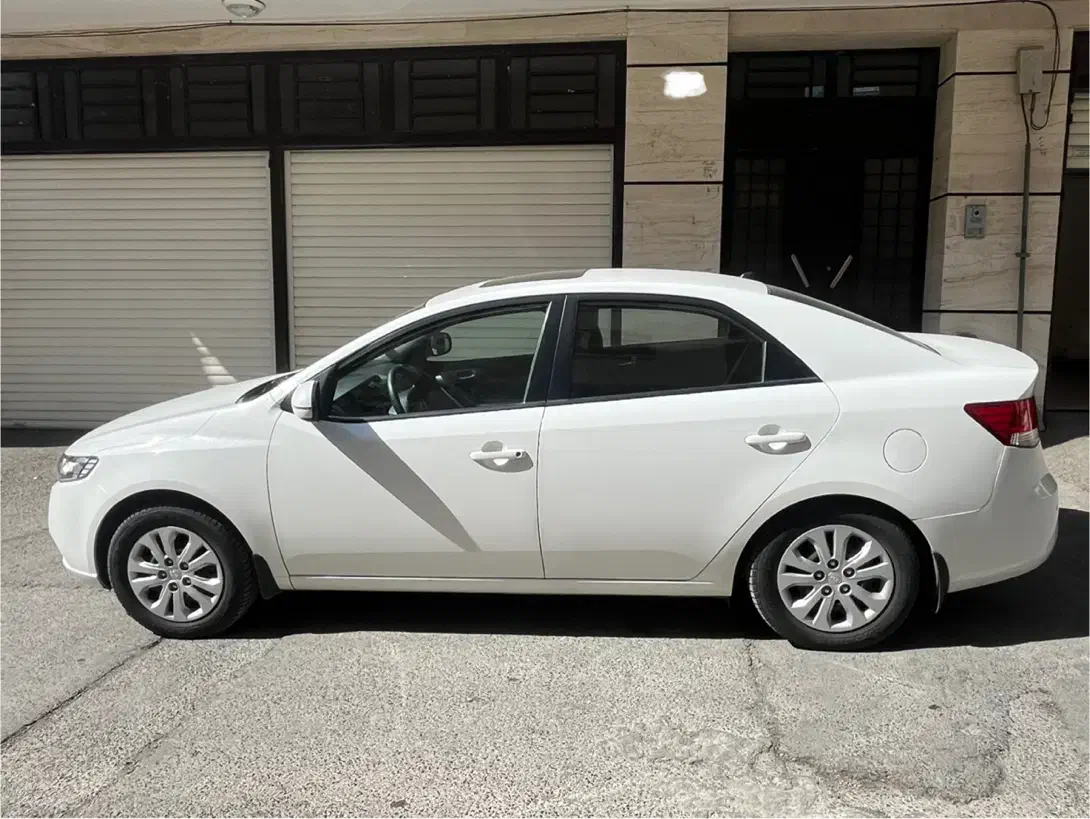 کیا سراتو مونتاژ 1600دنده‌ای(آپشنال) - 1396