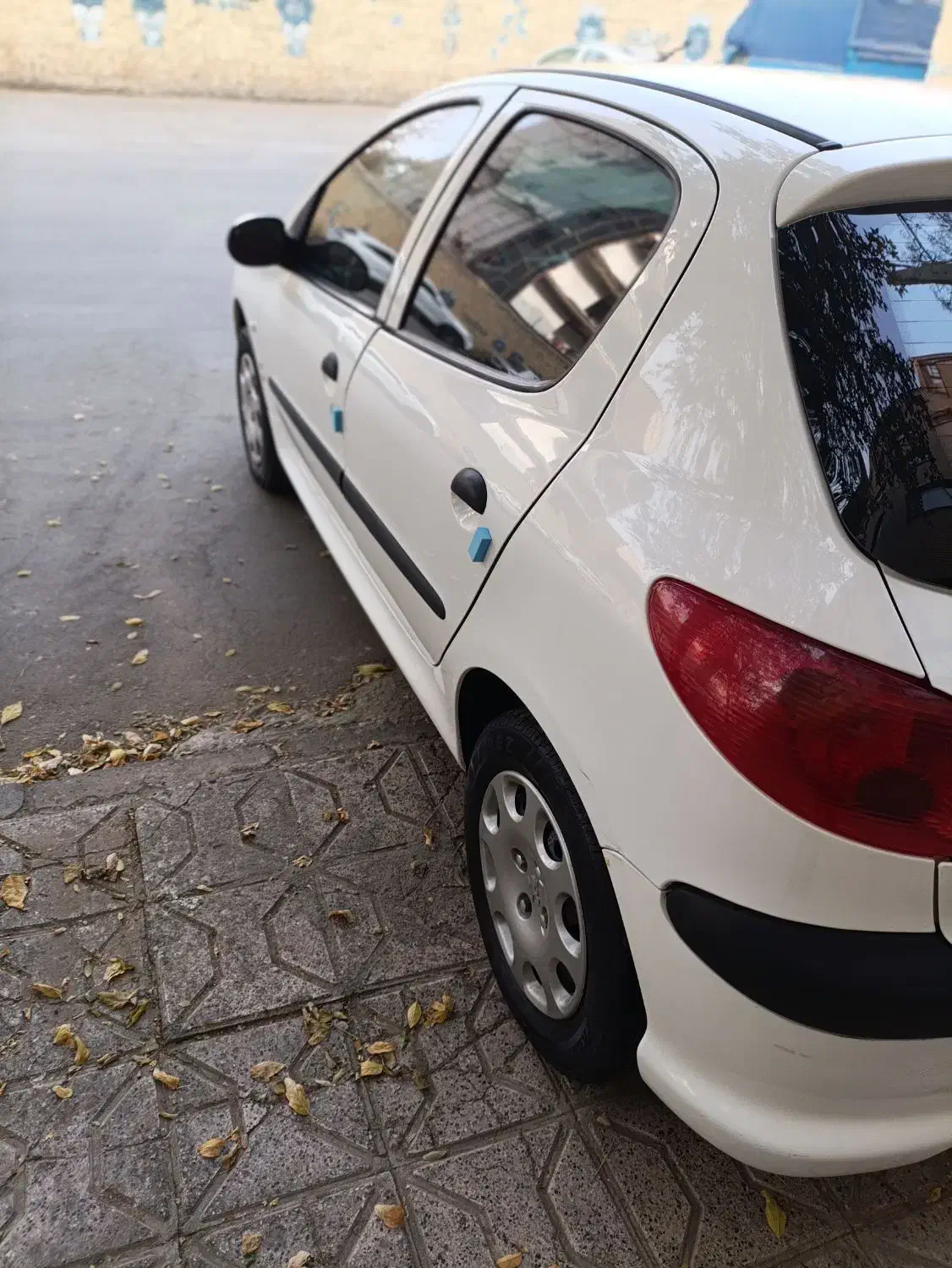 پژو 206 تیپ 2 - 1396