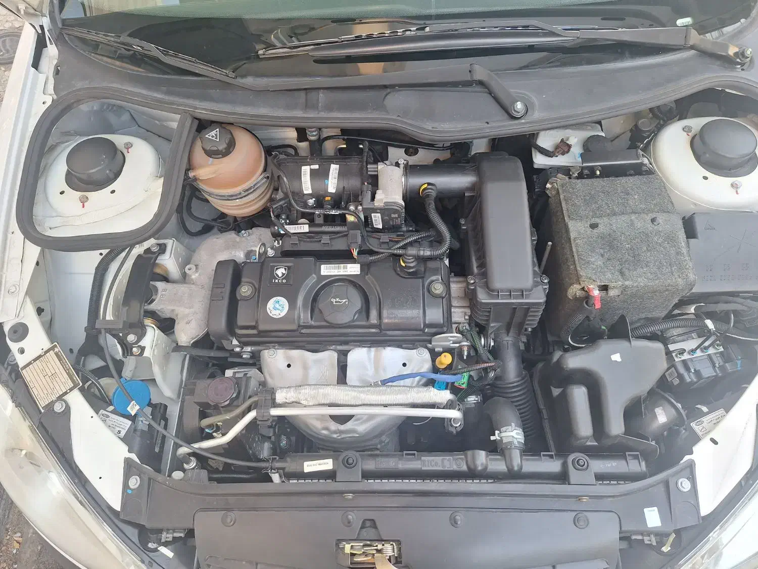 پژو 206 تیپ 2 - 1401