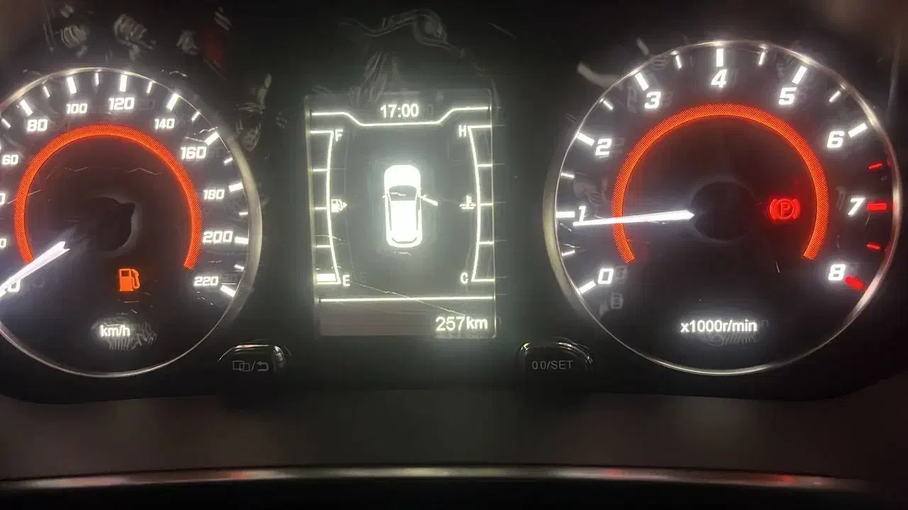 ام وی ام X22 پرو دنده‌ای - 1404