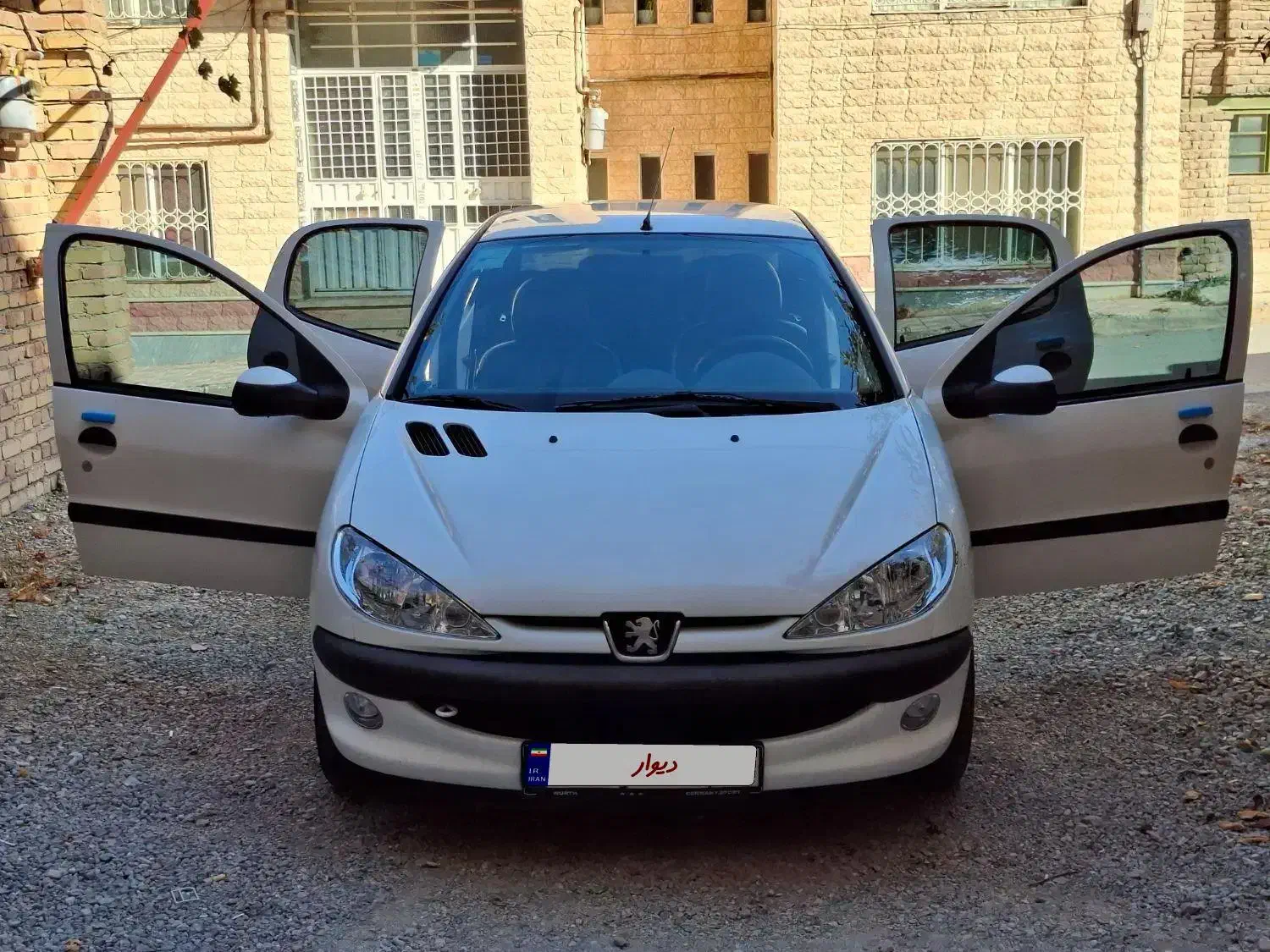 خودرو پژو، ۲۰۶ صندوق دار آگهی ann_20948926