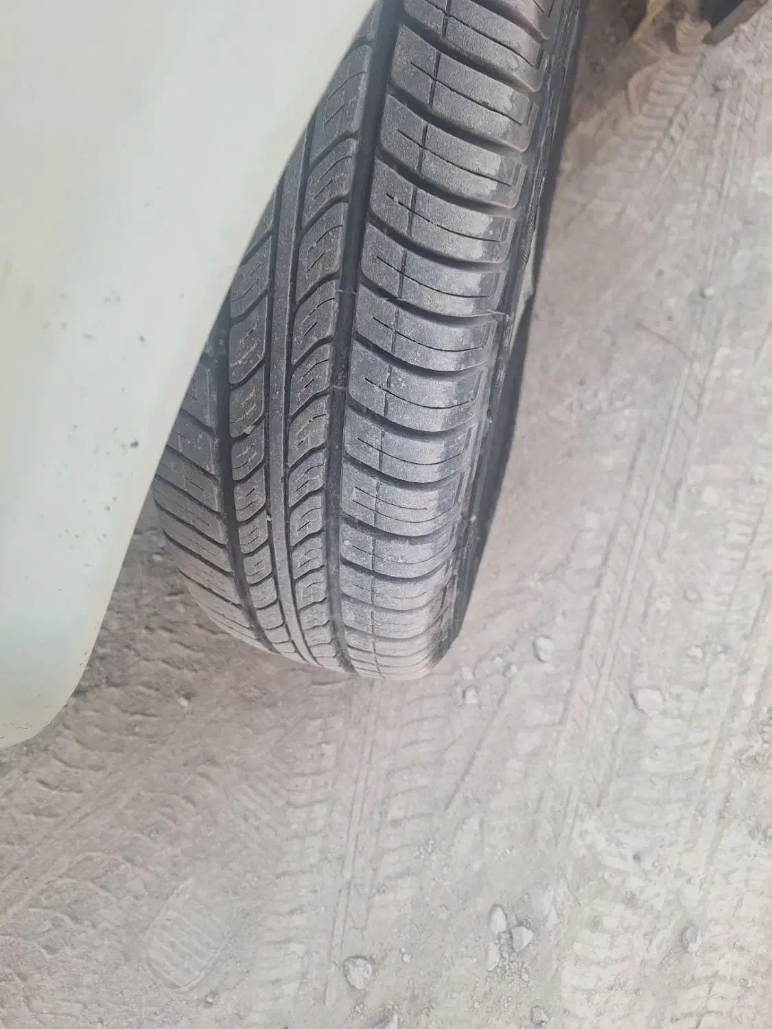 زامیاد وانت نیسانZ24 بنزینی - 1389