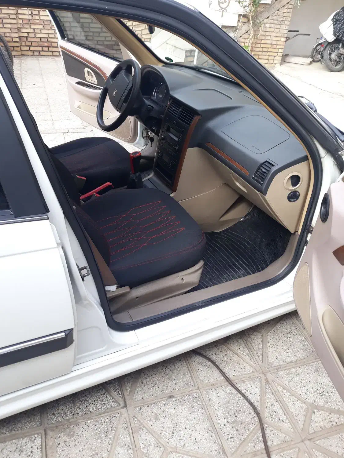 پژو پارس سال - 1393