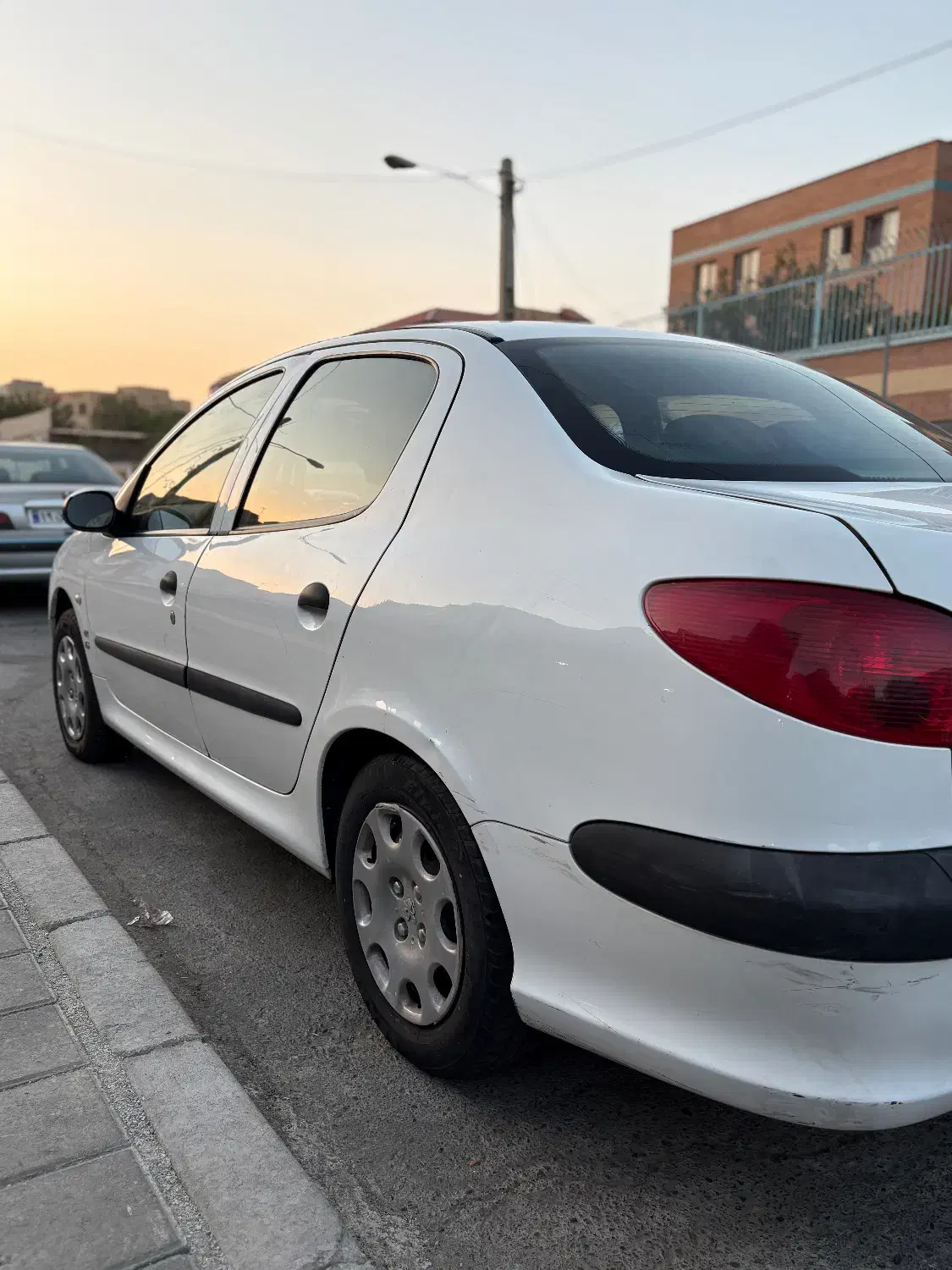 خودرو پژو، ۲۰۶ صندوق دار آگهی ann_20951829