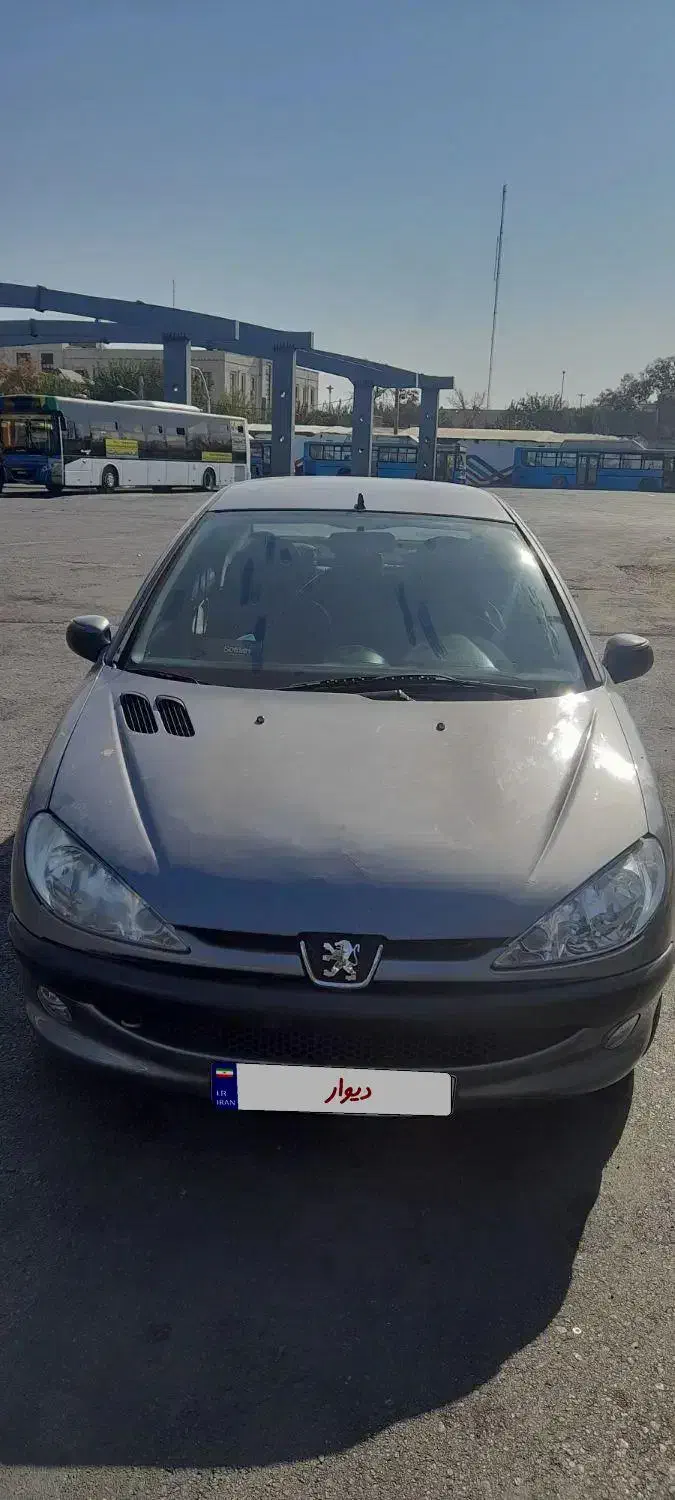 پژو ۲۰۶ صندوق دار v8 - 1389
