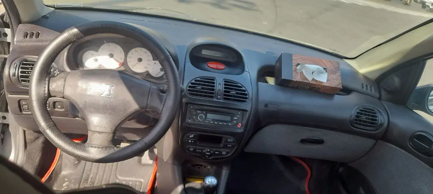 پژو ۲۰۶ صندوق دار v8 - 1389