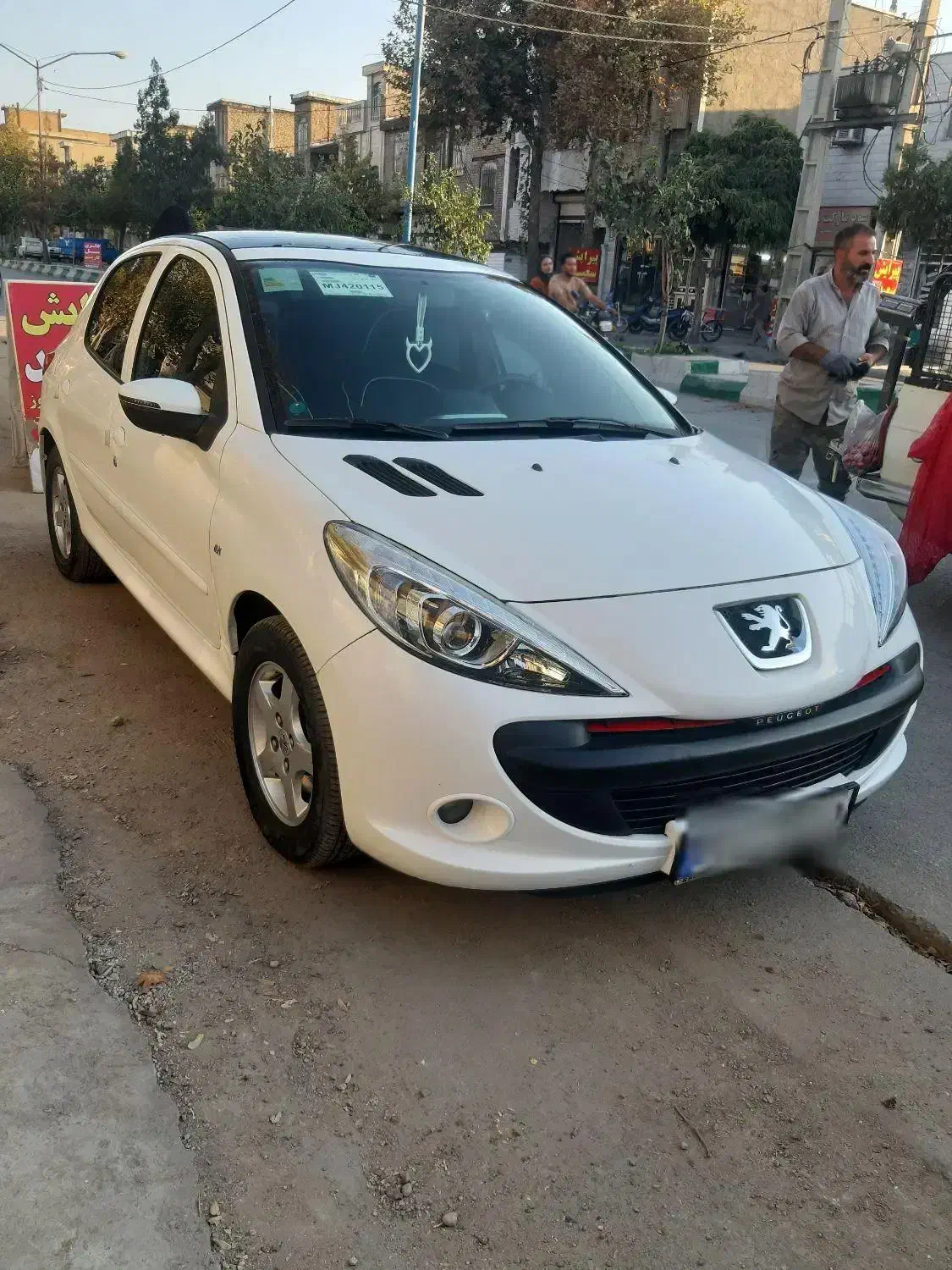 پژو 207 پانوراما دنده‌ای - 1400