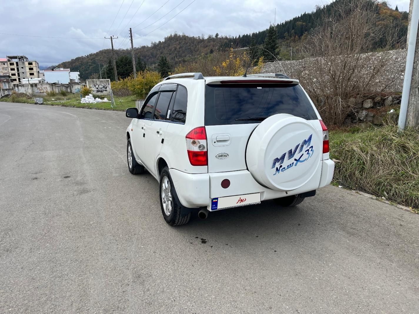 خودرو ام وی ام، X33 آگهی ann_20953616