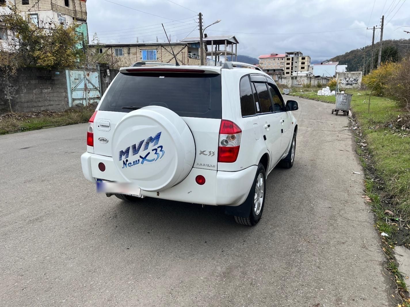 ام وی ام X33 دنده‌ای ساده - 1393