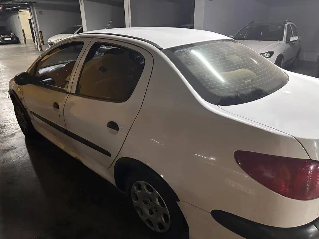 پژو ۲۰۶ صندوق دار v8 - 1399
