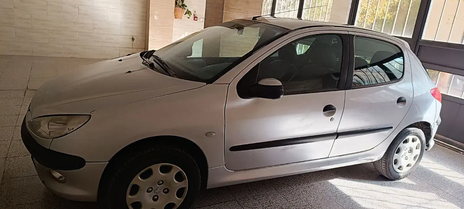 پژو 206 تیپ 3 - 1390