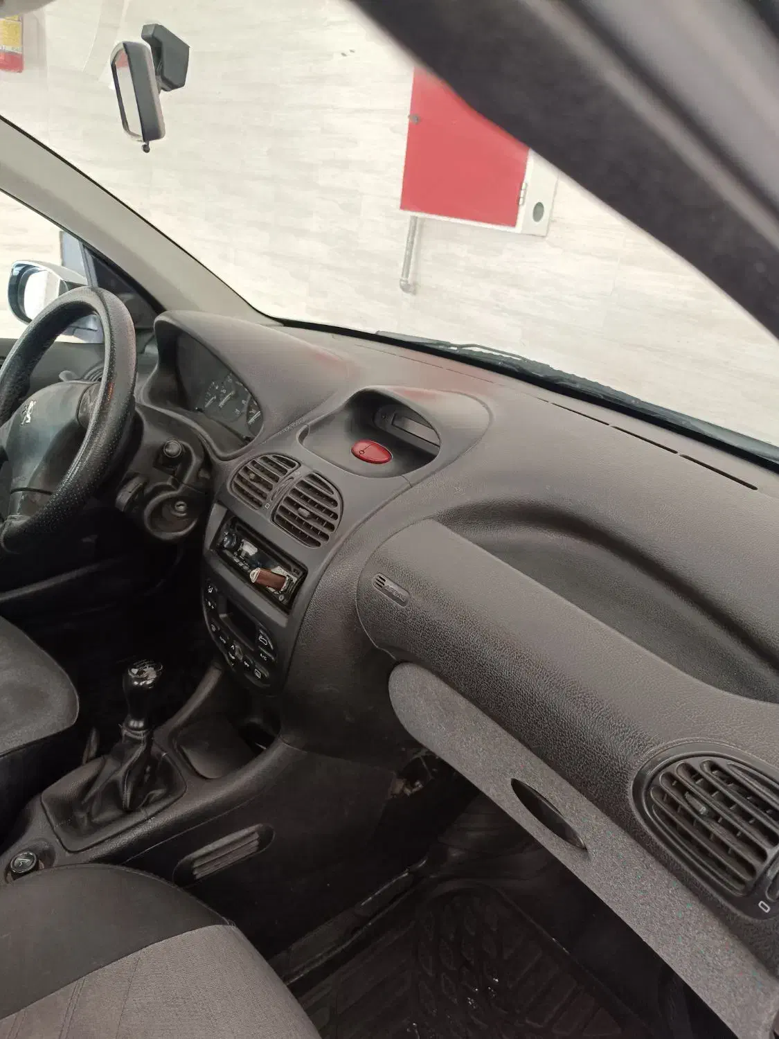 پژو 206 تیپ 3 - 1390