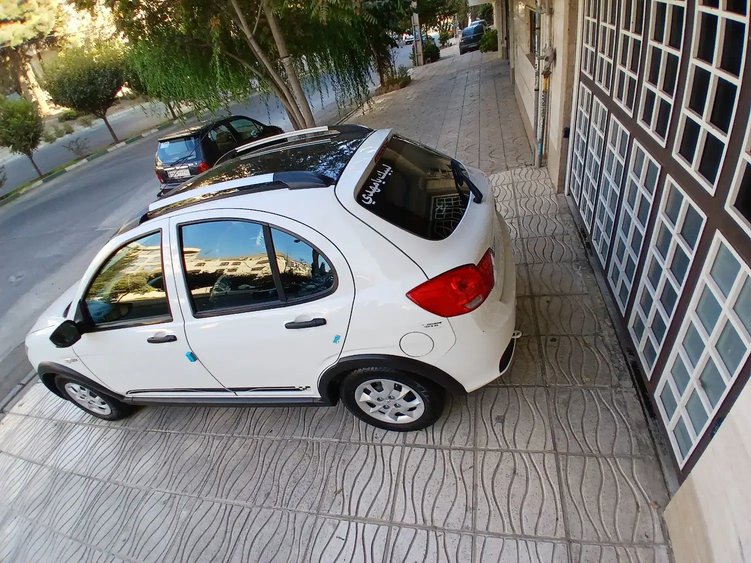 کوییک R دنده‌ای - 1402