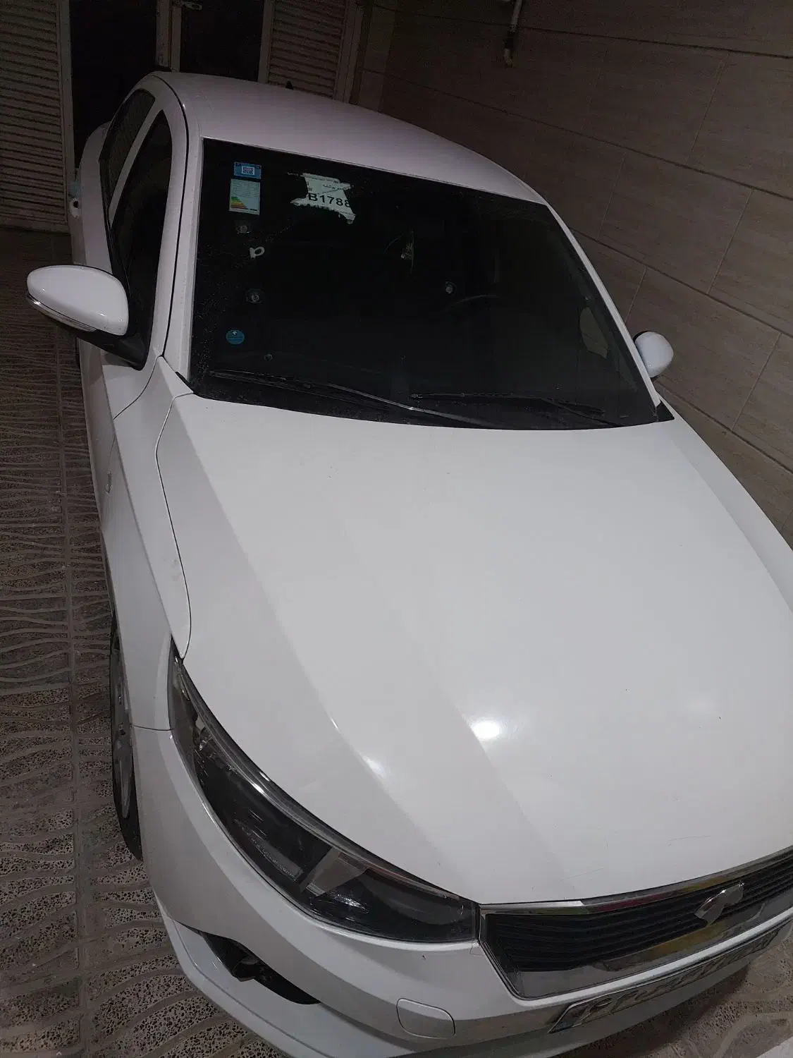 تارا دنده‌ای v1 پلاس ۶ دنده - 1402