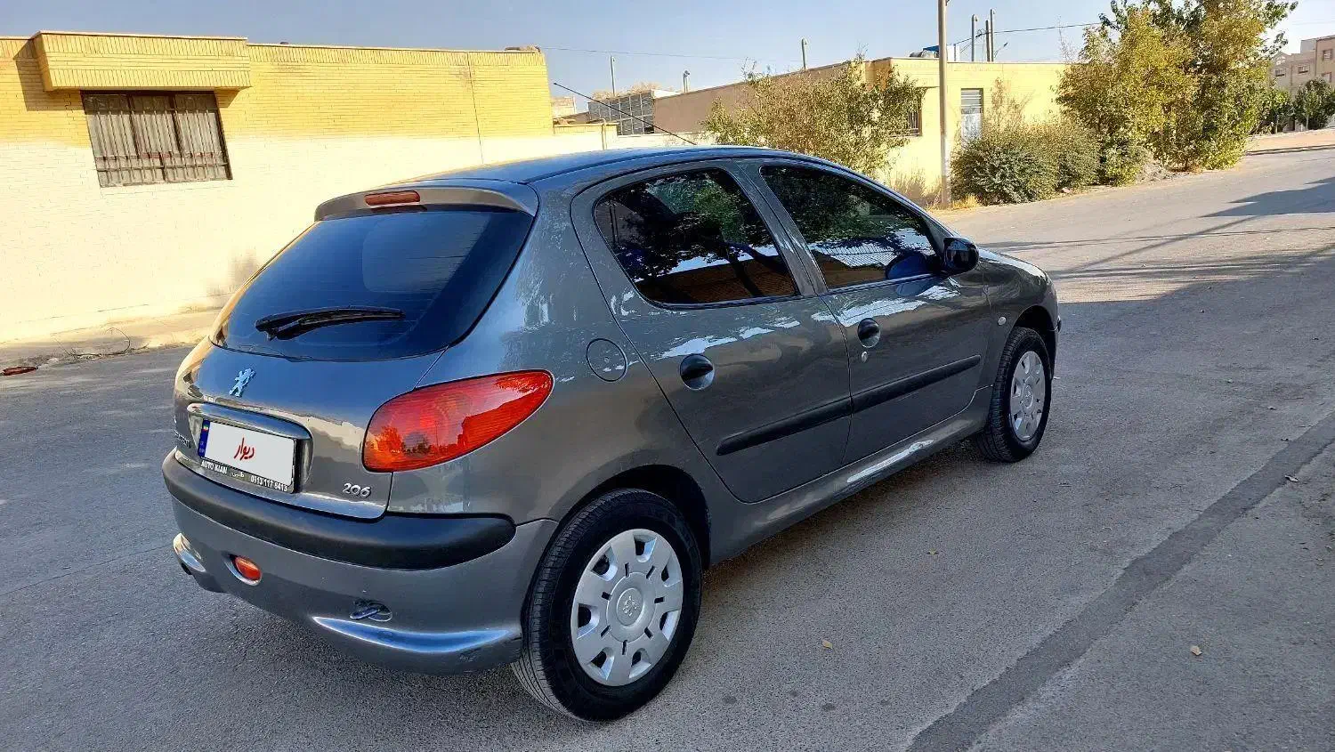 پژو 206 تیپ 2 - 1390