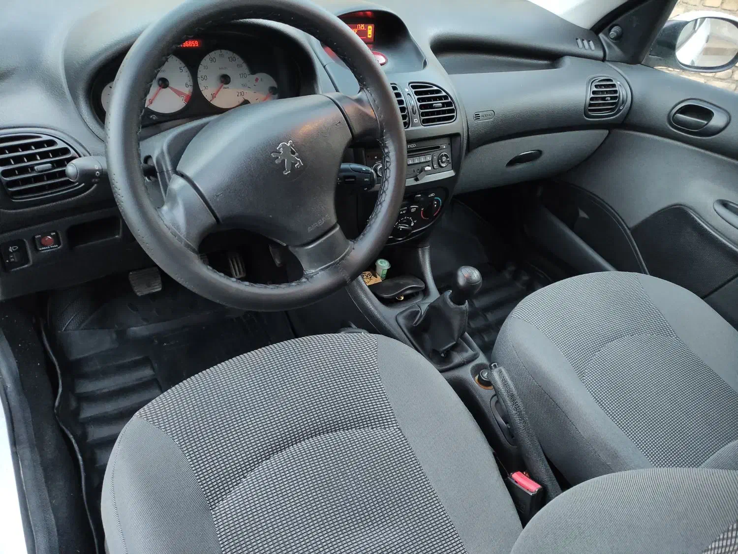 پژو 206 تیپ 2 - 1394