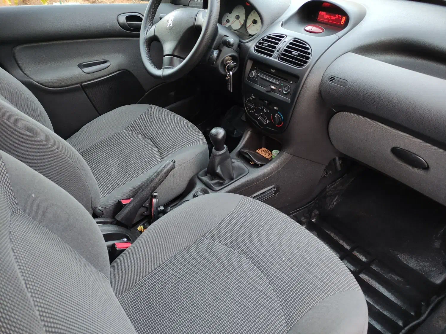 پژو 206 تیپ 2 - 1394